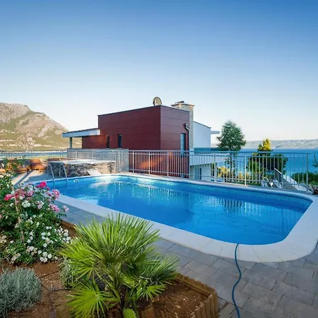 Sara With Sea View And Private Heated Pool * Omis