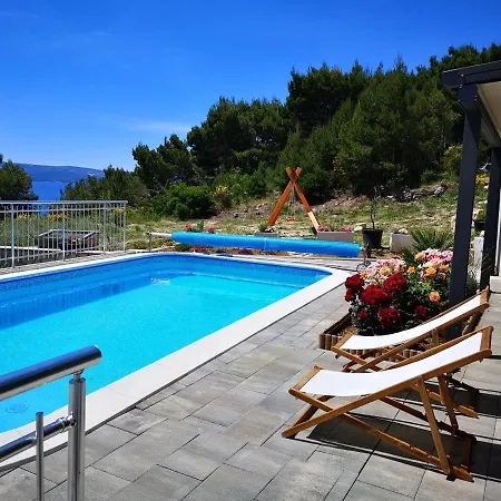 Sara With Sea View And Private Heated Pool Villa *