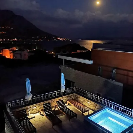 Sara With Sea View And Private Heated Pool Villa